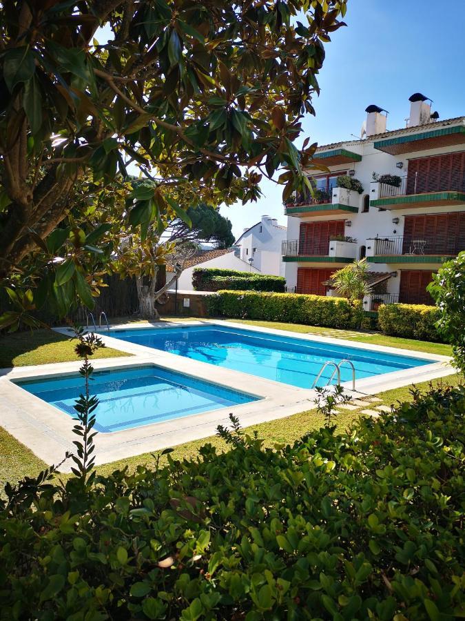 Apartamento Con Piscina L' Ancora كاليلا دو بالافروجيل المظهر الخارجي الصورة
