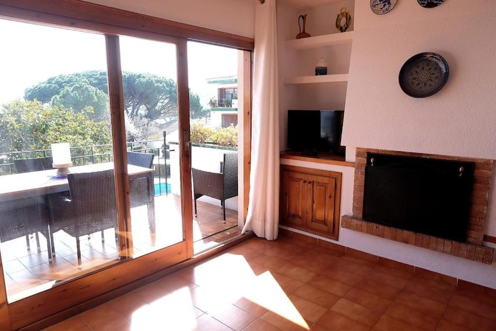Apartamento Con Piscina L' Ancora كاليلا دو بالافروجيل المظهر الخارجي الصورة