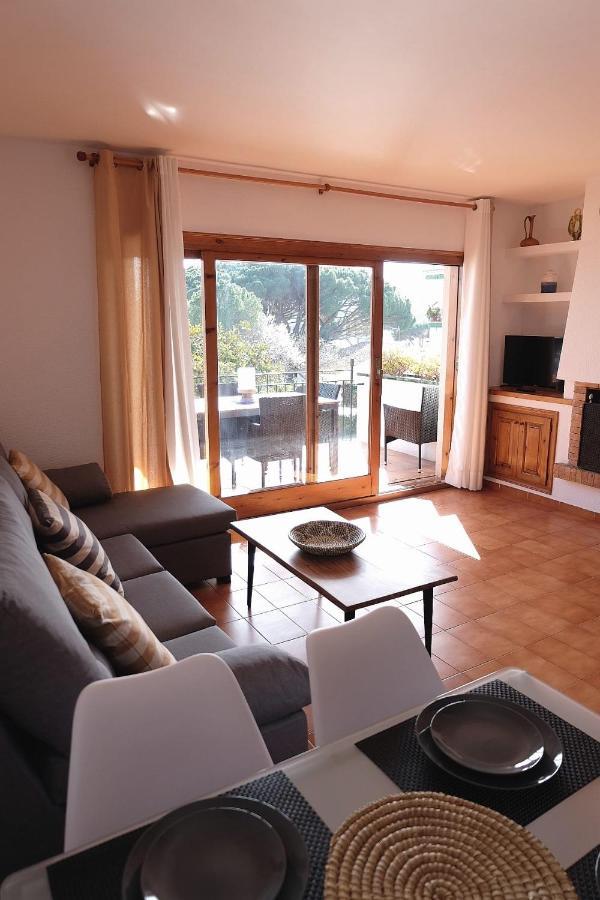 Apartamento Con Piscina L' Ancora كاليلا دو بالافروجيل المظهر الخارجي الصورة