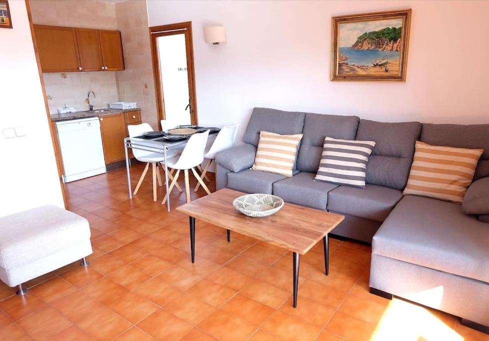 Apartamento Con Piscina L' Ancora كاليلا دو بالافروجيل المظهر الخارجي الصورة