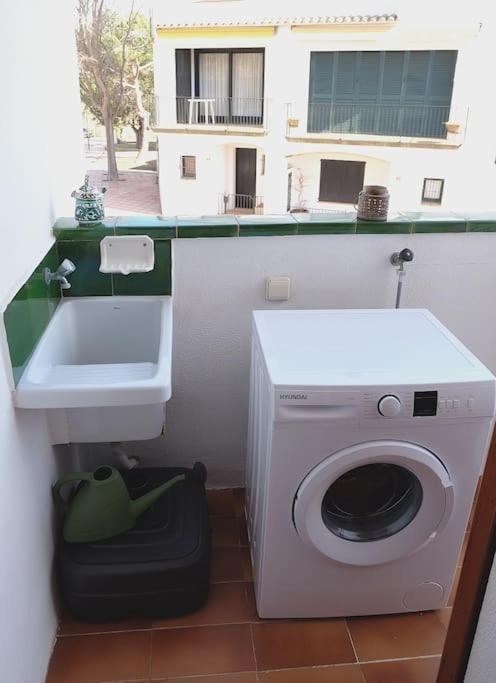 Apartamento Con Piscina L' Ancora كاليلا دو بالافروجيل المظهر الخارجي الصورة